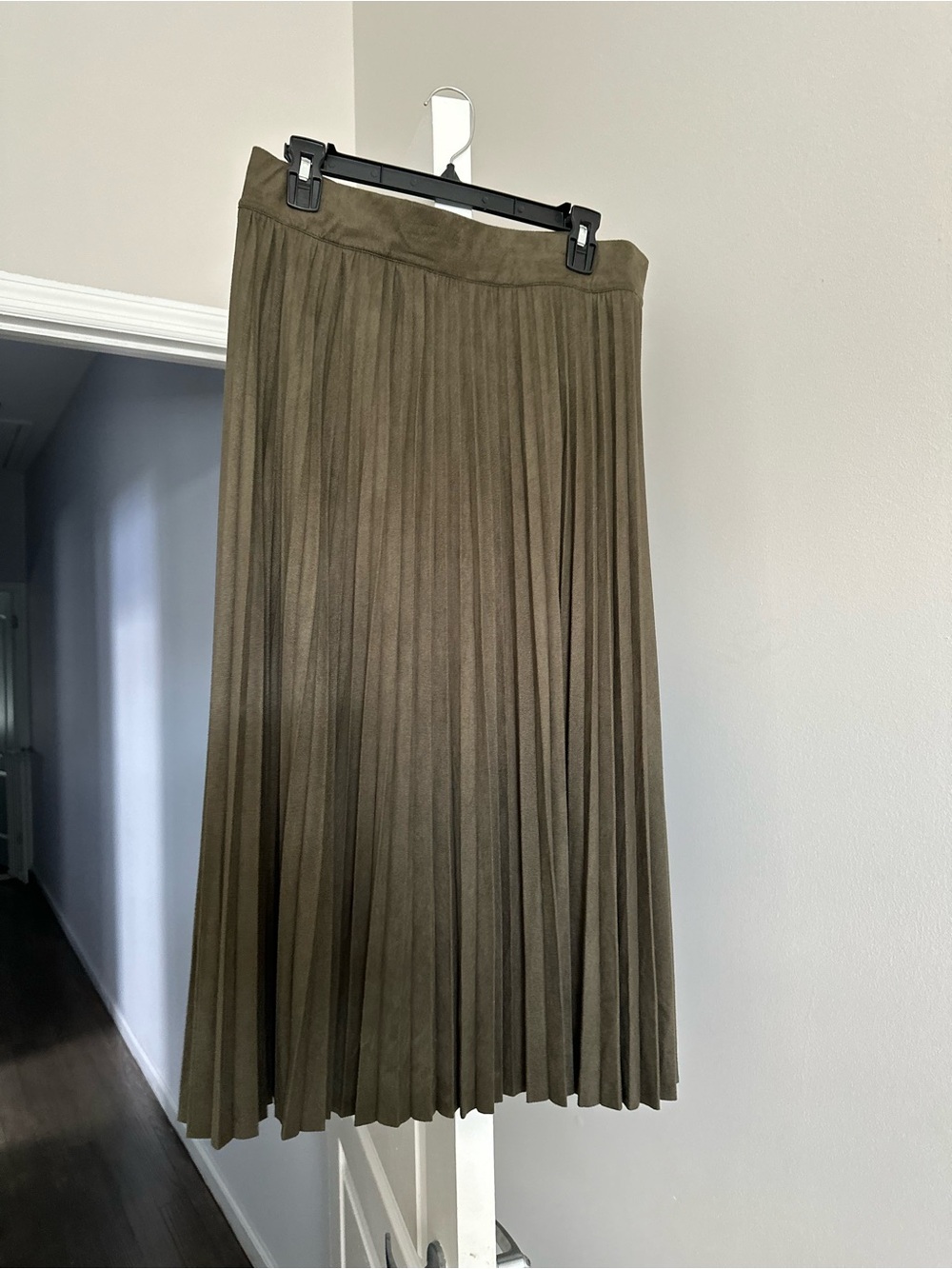 Tahari Olive Green Pleated Maxi Skirt
